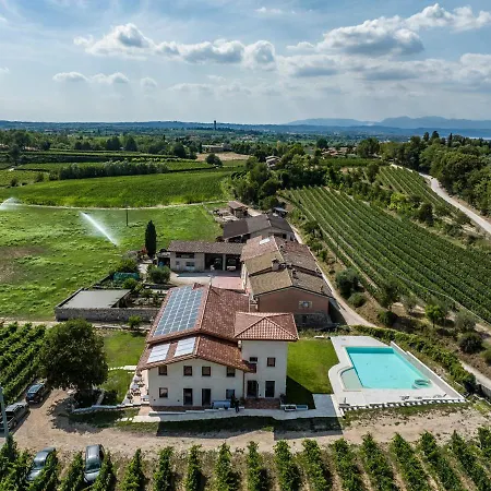 Agriturismo Corte Bulgarini Farm stay *